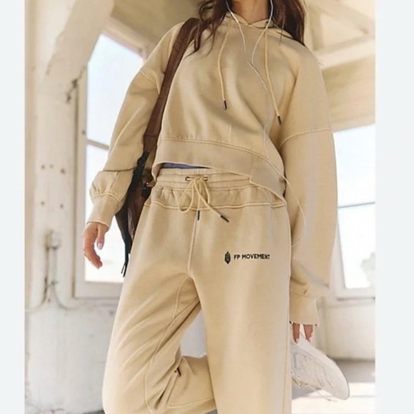 FREE PEOPLE NWT Undefeated Hoodie L - Picture 1 of 12